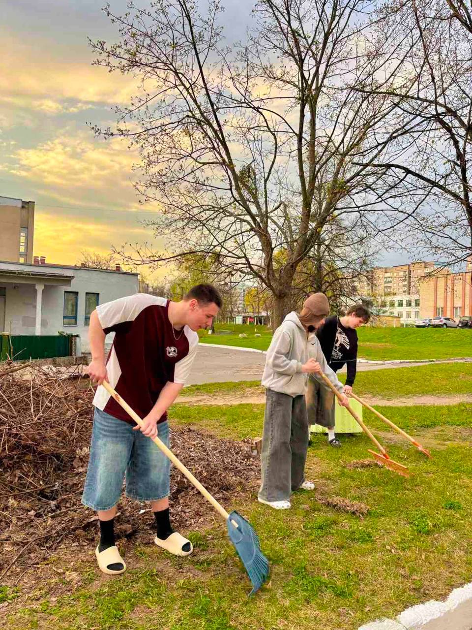 photo 2026-04-15 20-21-18