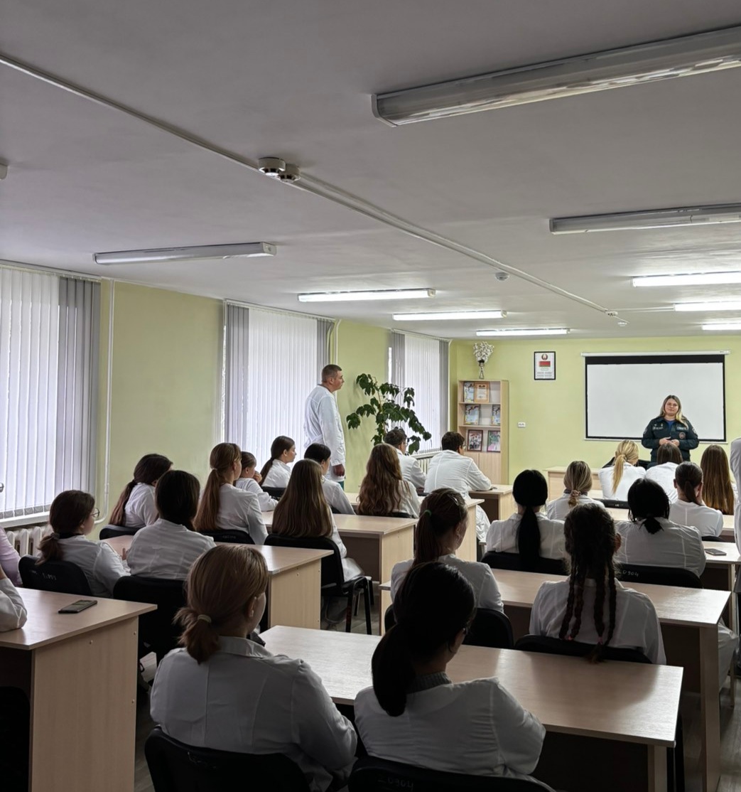 0-02-05-dcf8b254b4c52642b12832079ec274baa3c049b25966f2010e9a1847dbbde21a 423640c3416b5303